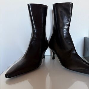 BallinItalian black shoes in excellent condition, never worn,